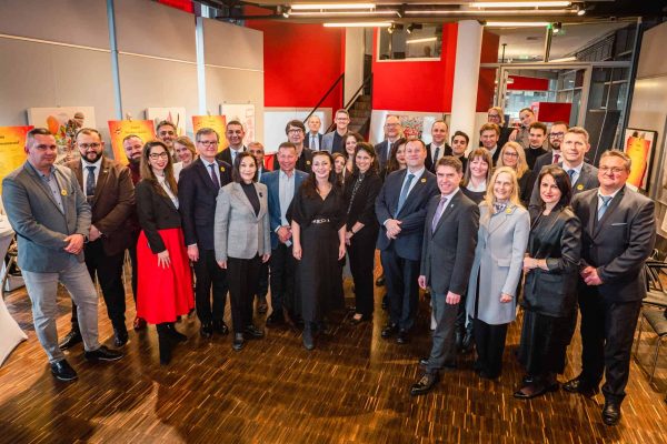 Stretnutie finalistov v Bratislave symbolicky uzavrelo 17. ročník Roma Spirit