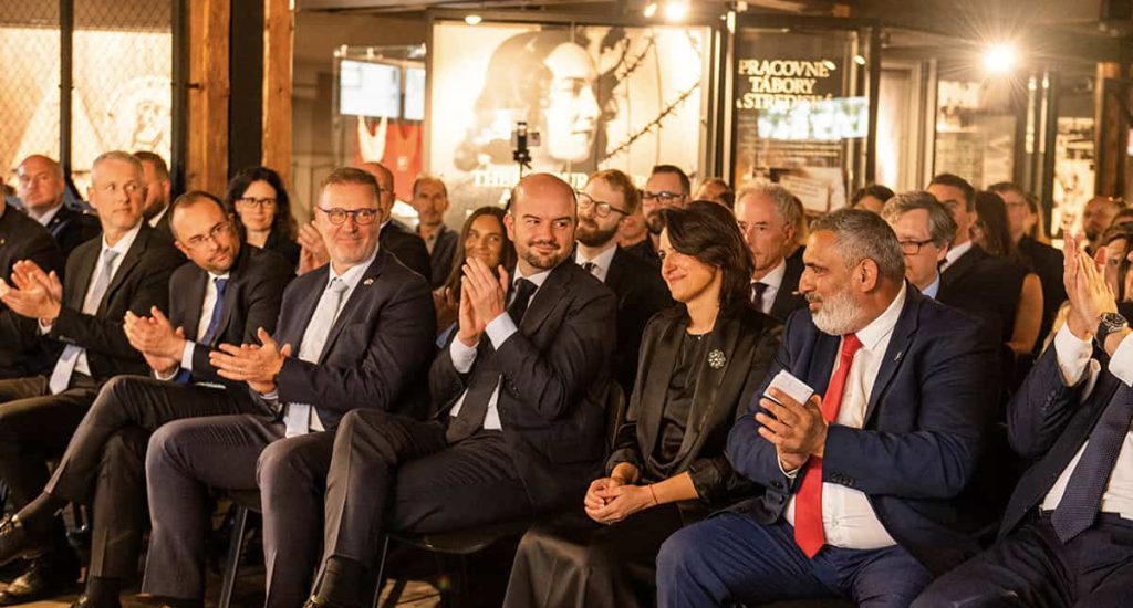 Spomienkové podujatie pri príležitosti Medzinárodného dňa pamiatky obetí genocídy Rómov v Múzeu holokaustu v Seredi